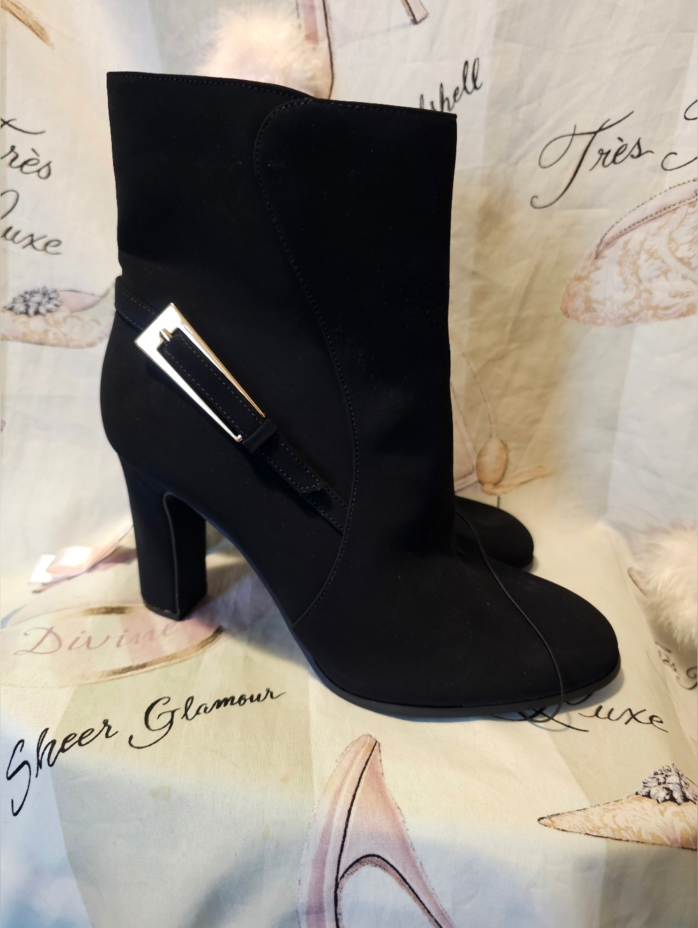 Women's Black Heeled Ankle Boots with Side Zip